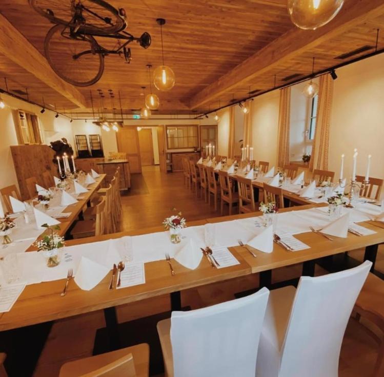 Gasthof & Hotel Bichler Emmering  Bagian luar foto