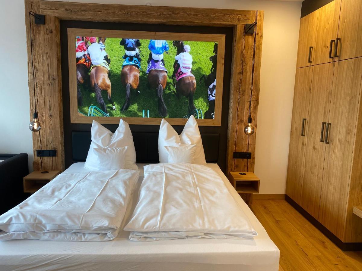 Gasthof & Hotel Bichler Emmering  Bagian luar foto