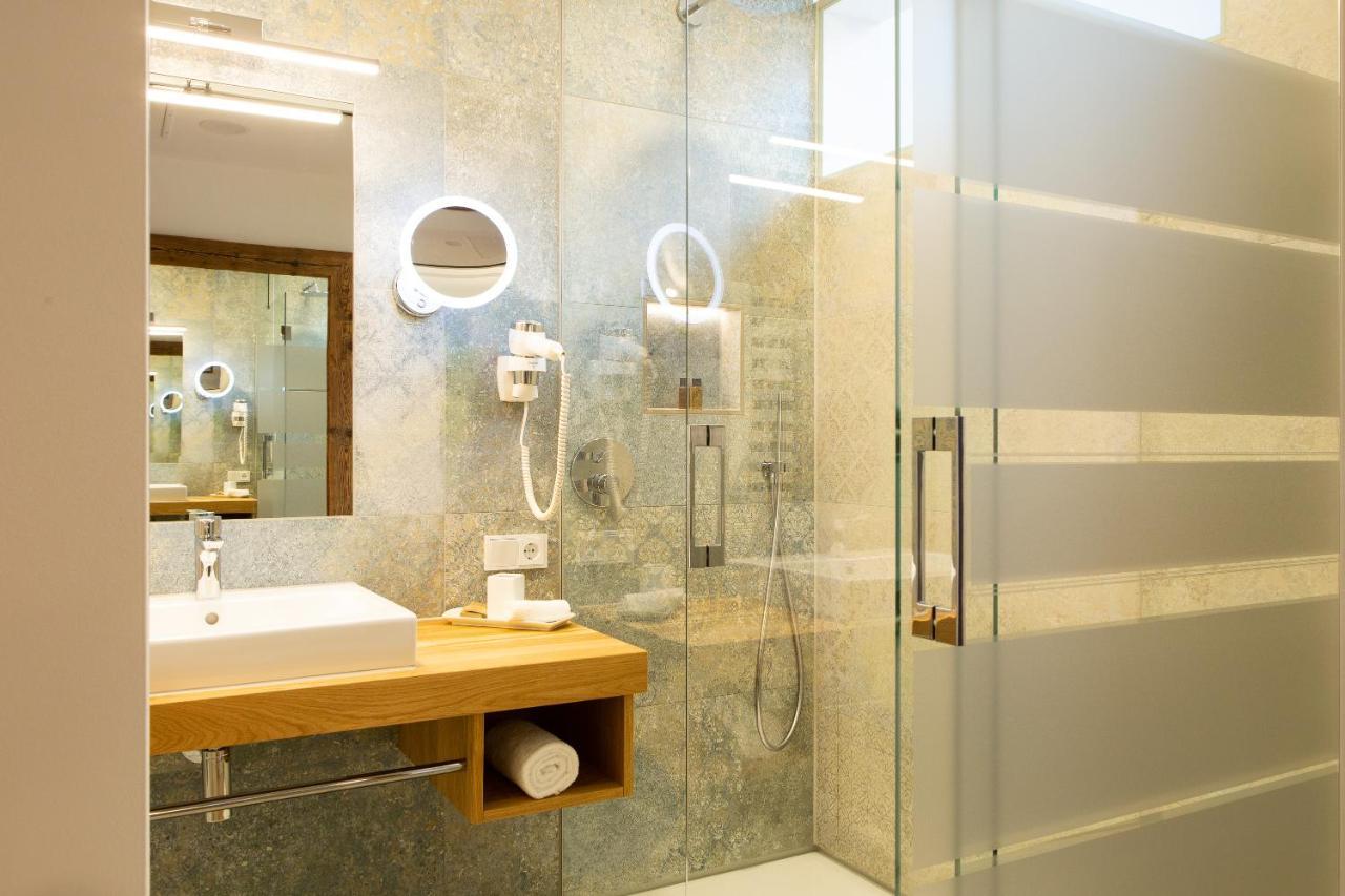 Gasthof & Hotel Bichler Emmering  Bagian luar foto