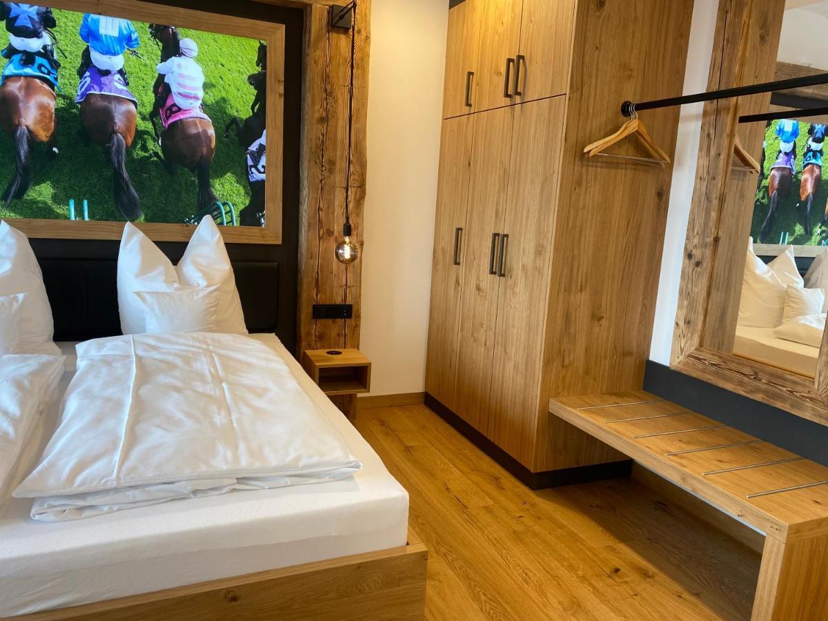 Gasthof & Hotel Bichler Emmering  Bagian luar foto